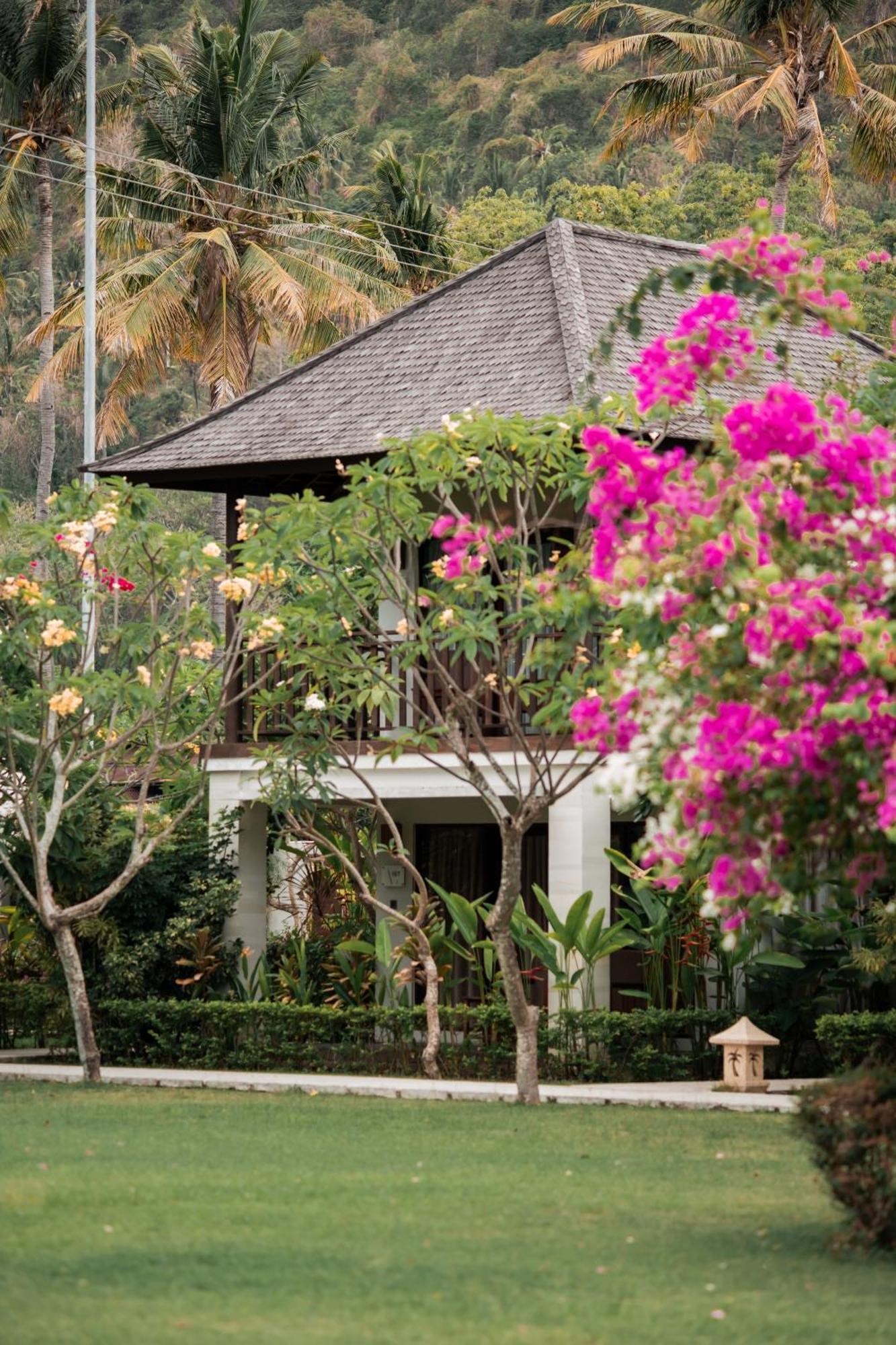 Living Asia Resort And Spa Senggigi Eksteriør bilde